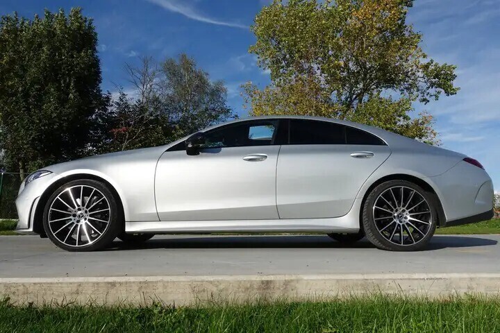 mercedes-benz-cls-300-d-amg-pack-full-blown-option-big-1