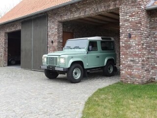 Land Rover Defender 90 Heritage Edition 1/400 (lichte vracht)