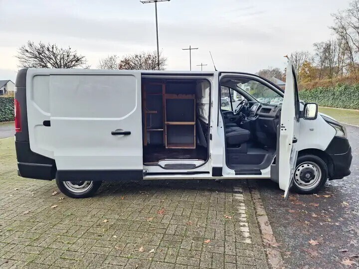 renault-trafic-etat-neuf1-mainlong-chassislire-annonce-svp-big-1