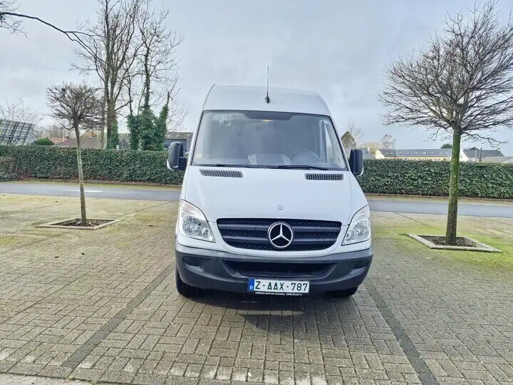 mercedes-benz-sprinter-dans-un-etat-proche-du-neufsera-vendue-avec-ct-big-1