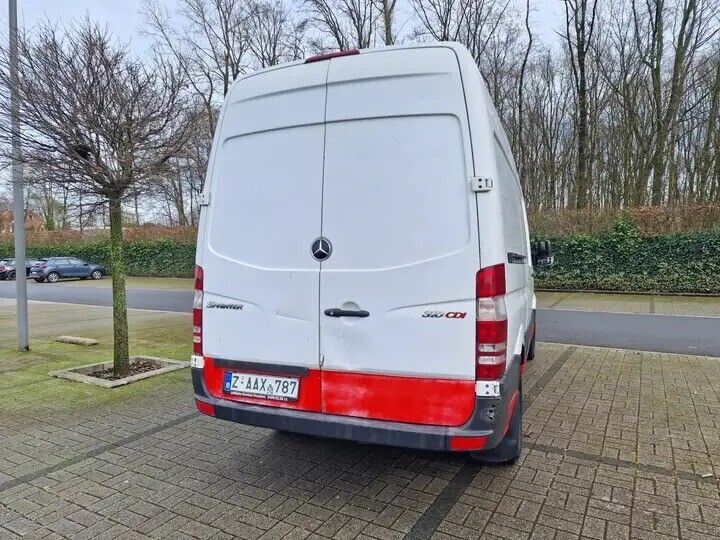 mercedes-benz-sprinter-dans-un-etat-proche-du-neufsera-vendue-avec-ct-big-6