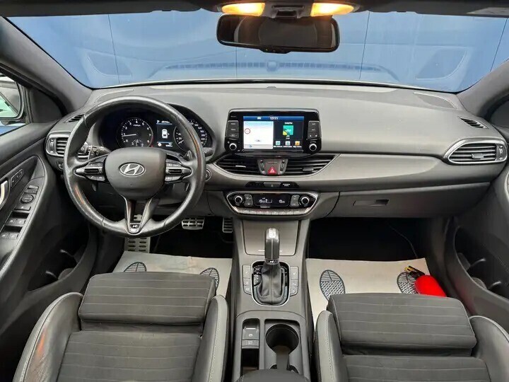 hyundai-i30-fastback-14i-turbo-benzine-n-line-automaat-fullop-big-5