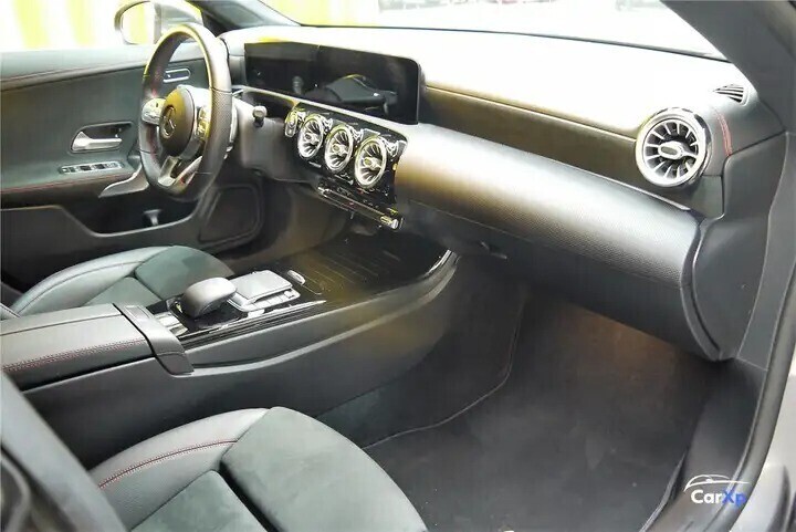 mercedes-benz-cla-200-sb-amg-speedshift-dct-connect-big-2