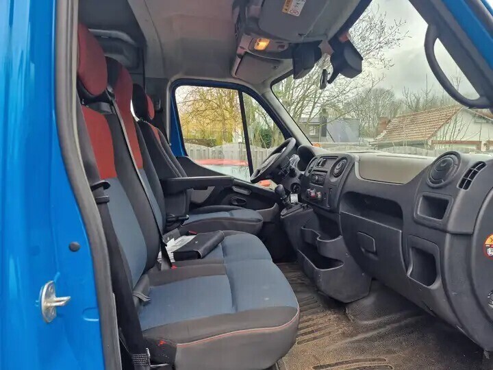 renault-master-etat-neuf161passee-au-controlegarantielire-big-4