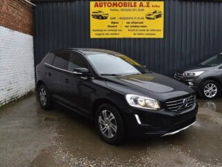 Volvo XC60 2.0 D3 Momentum / Leder / GPS ***12M GARANTIE***