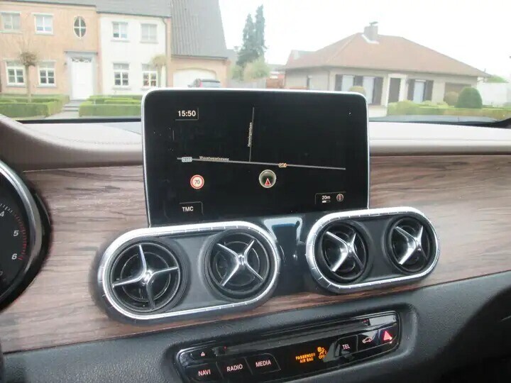 mercedes-benz-x-350-d-leder-navi-led-big-6