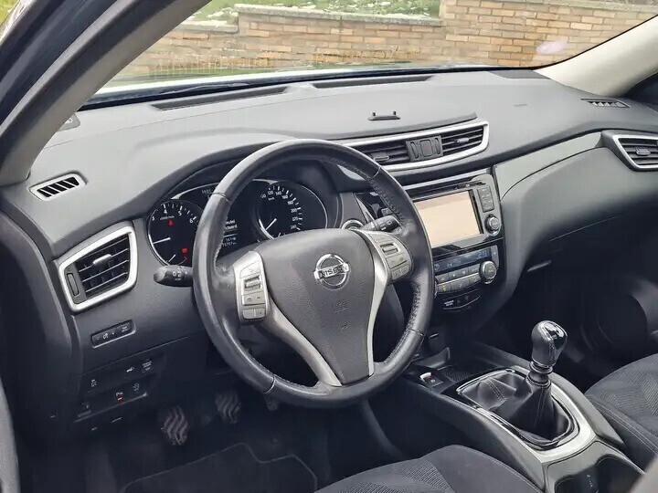 nissan-x-trail-16i-1er-proprio-carnet-pano-cam-360-big-4