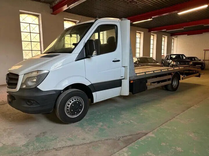 mercedes-benz-sprinter-519-30-bluetec-v6-a3-eu6-depanneuse-big-0