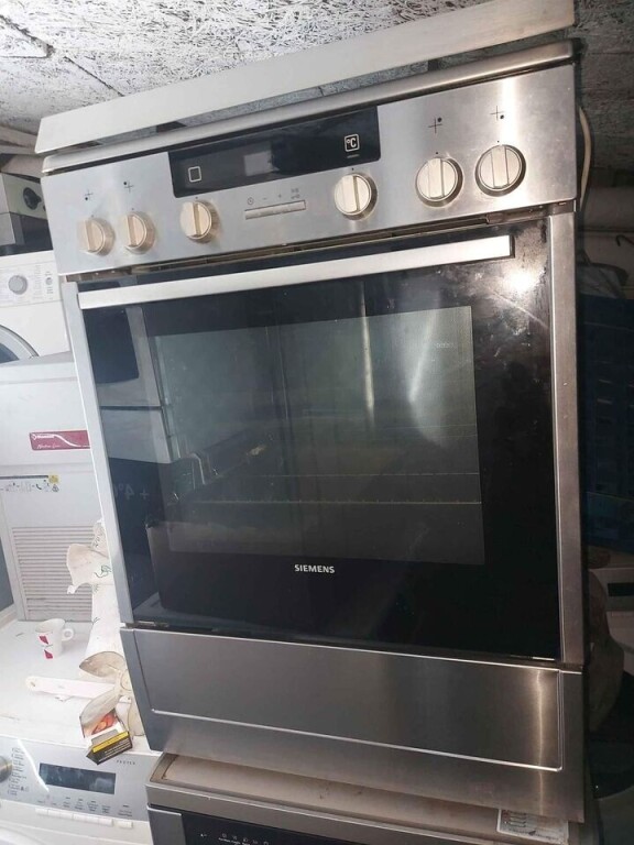 cuisiniere-a-gaz-simense-en-bon-etat-de-fonctionnement-big-1