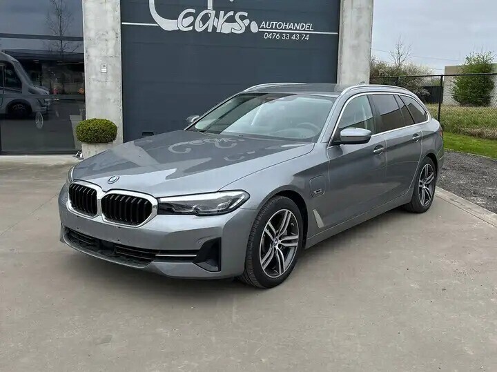 bmw-530-e-xdrive-touring-big-0