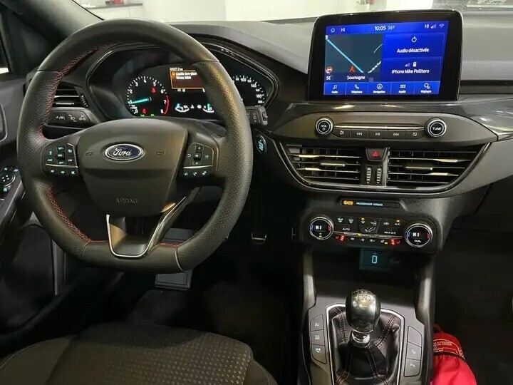 ford-focus-10-ecoboost-st-line-business-big-7