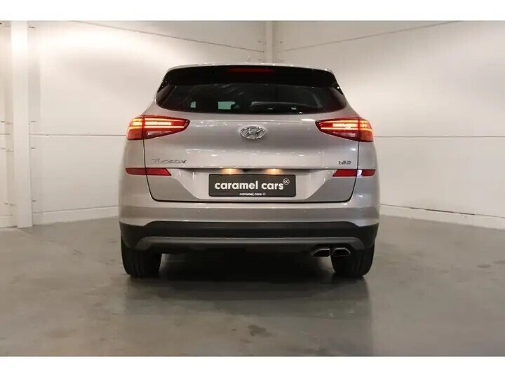 hyundai-tucson-16d-48v-automaatgpscarplaydabsensoren-acame-big-2