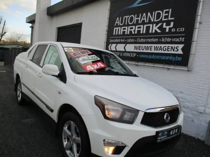 ssangyong-actyon-20tdi-155pk-sports-pickup-4x4-vicscraft-lv5pl-top-big-4