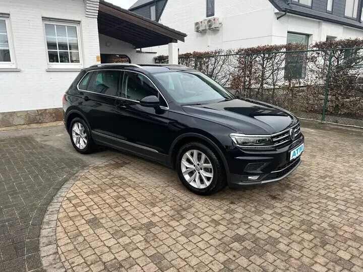 volkswagen-tiguan-15-tsi-act-highline-opf-dsgpanohead-upnaviacc-big-5