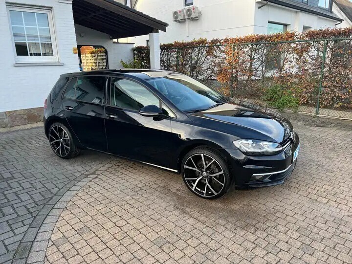 volkswagen-golf-20-scr-tdi-highline-dsg-eu62ledercameranavi-big-6