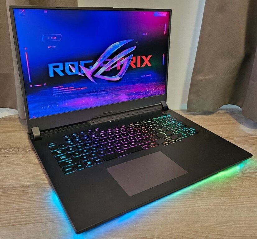 asus-rog-strix-g17-g713qr-rtx-3070-ryzen-9-5900hx-big-0