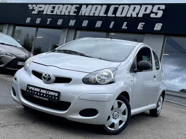 toyota-aygo-10i-vvt-i-euro-4-marchand-export-big-0