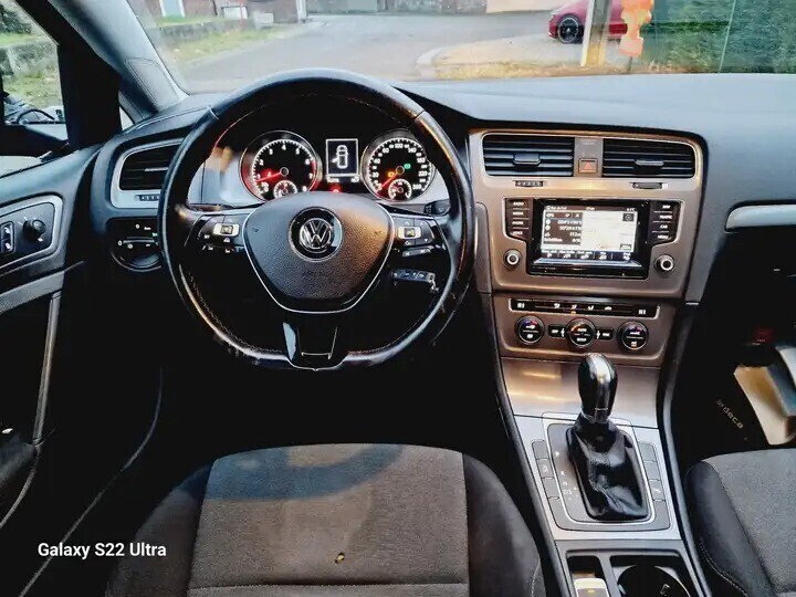 volkswagen-golf-12-tsi-highline-dsg-gps-pdc-depot-vente-big-4