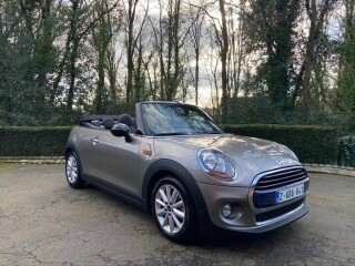 MINI Cooper Cabrio 1.5 Benzine-1e Eigenaar-Navigatie-Leder-Belg wagen