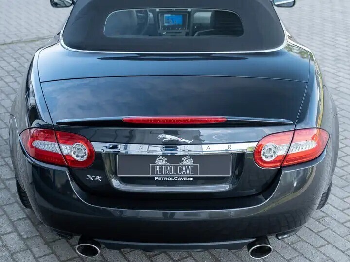 jaguar-xk-50i-v8-13700-km-1-owner-big-3