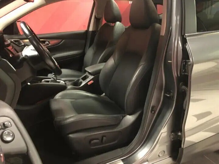 nissan-qashqai-tekna-glass-roof-big-6