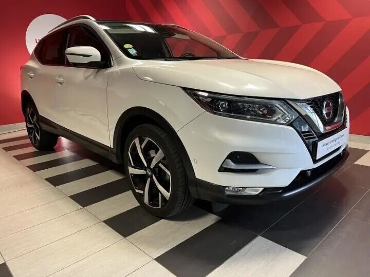 nissan-qashqai-tekna-15-dci-big-0