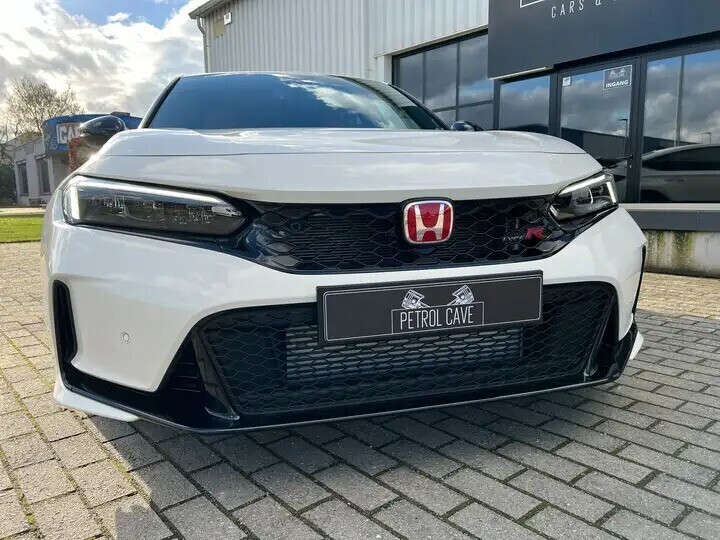 honda-civic-type-r-fl5-onmiddellijk-beschikbaar-big-3