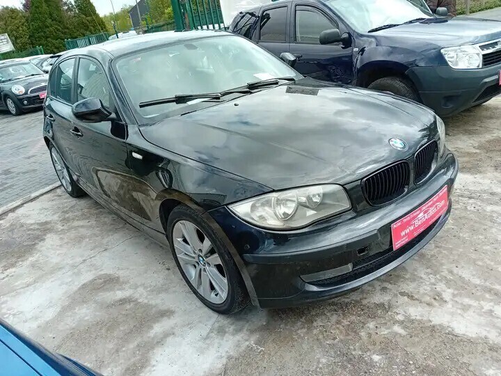 bmw-318-318i-big-0