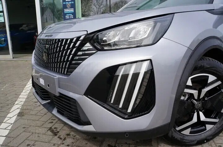 peugeot-2008-allure-nieuw-big-7