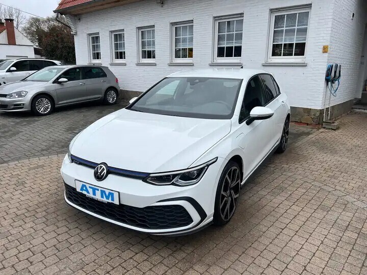 volkswagen-golf-gte-14-gte-ehybride-benzinenavipdc-vaaccsport-big-1