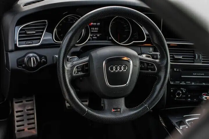 audi-rs5-coupe-quattro-v8-sport-seats-bo-big-5