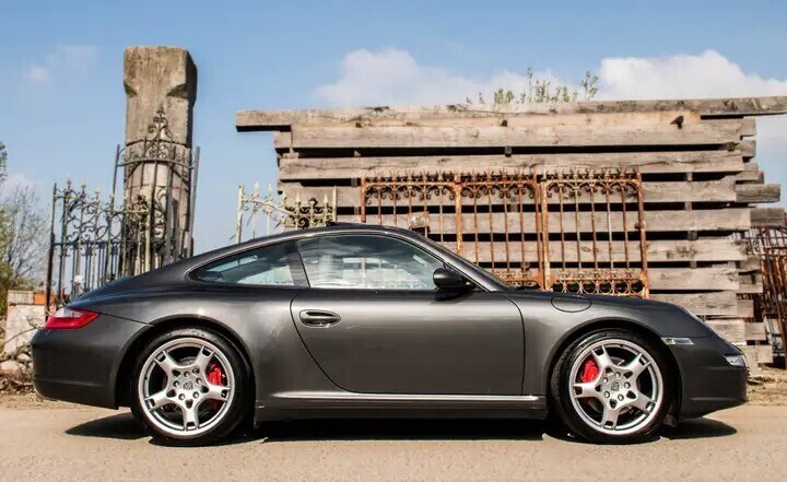 porsche-997-911-c4s-manual-xenon-pano-roof-belgian-big-3