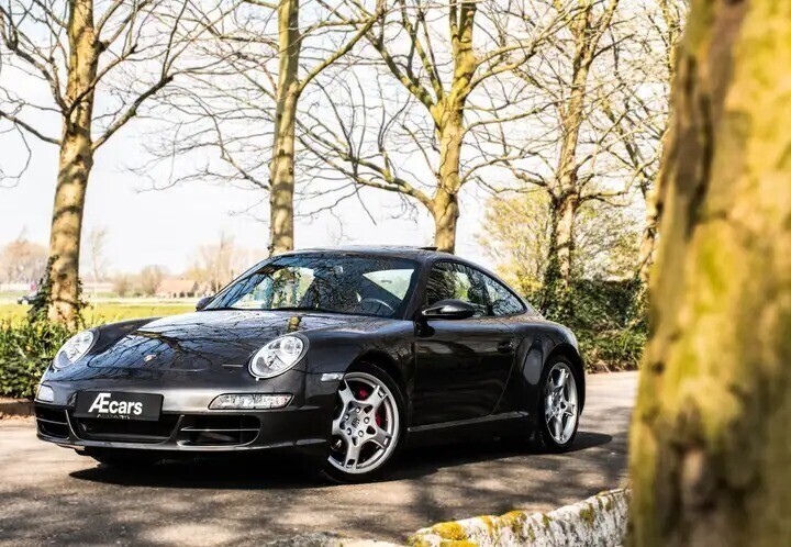 porsche-997-911-c4s-manual-xenon-pano-roof-belgian-big-2