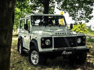Land Rover Defender 90 2.2 TD4 *** RADIO / AIRCO / ONLY 29.490 KM ***