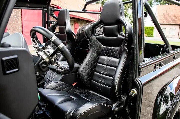 land-rover-defender-kahn-edition-full-leather-belgian-car-big-9