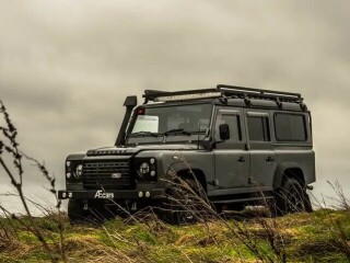 Land Rover Defender 110 TD5 ***CORRIS GREY / CAMERA / TOP CONDITION***