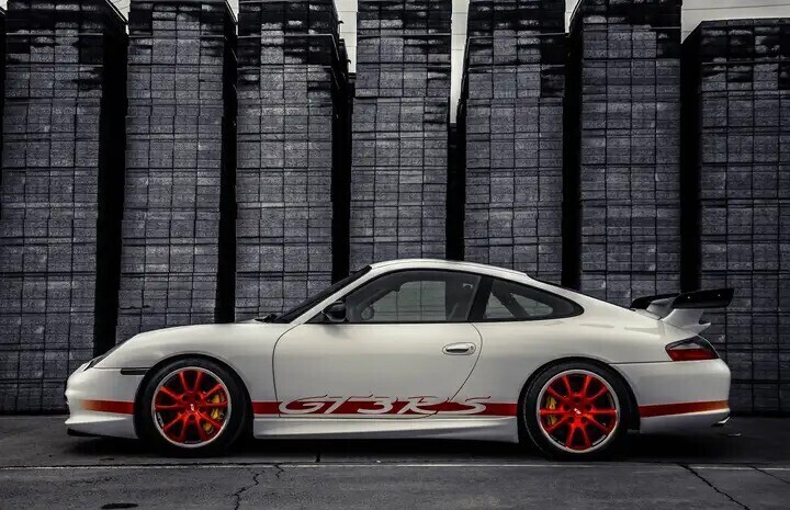 porsche-911-996-gt3-rs-limited-1-of-682-ceramic-brakes-big-4