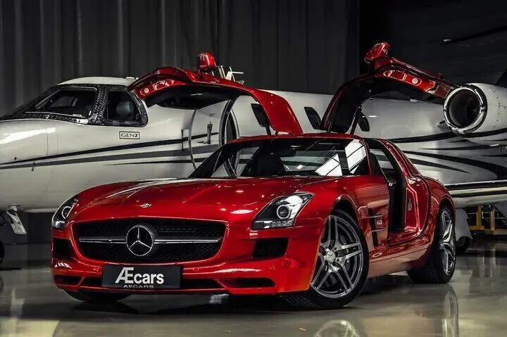 mercedes-benz-sls-amg-63-v8-collectors-item-21461-km-big-0