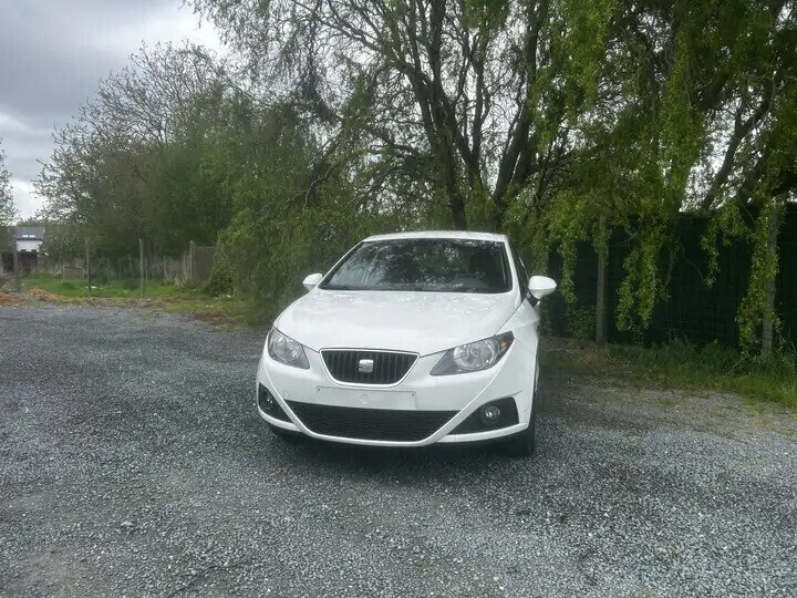 seat-ibiza-12-cr-tdi-euro-5-avec-controle-technique-big-1