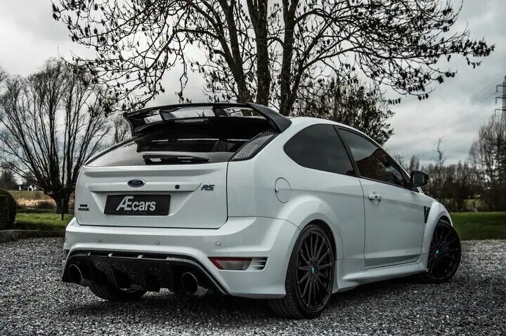 ford-focus-rs-manual-limited-edition-sport-button-big-1