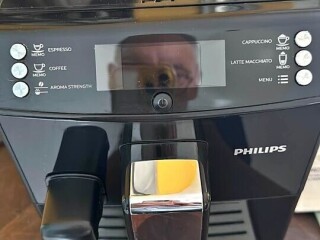3100 series Machines espresso entièrement automatiques EP3550/00