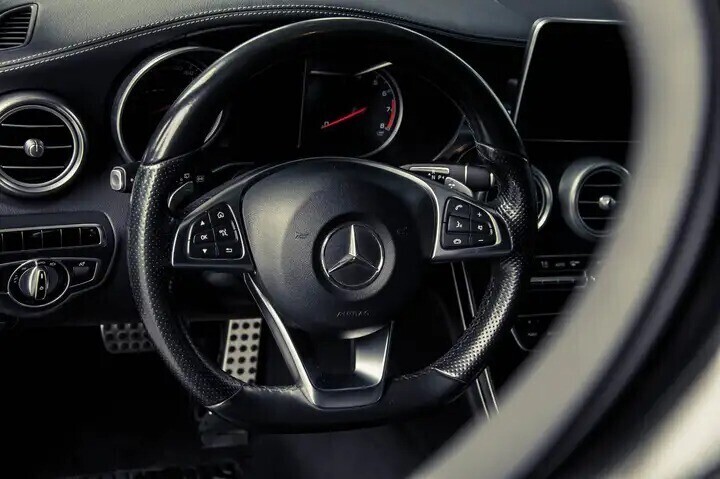 mercedes-benz-c-450-amg-4-matic-pano-belgian-full-history-big-7