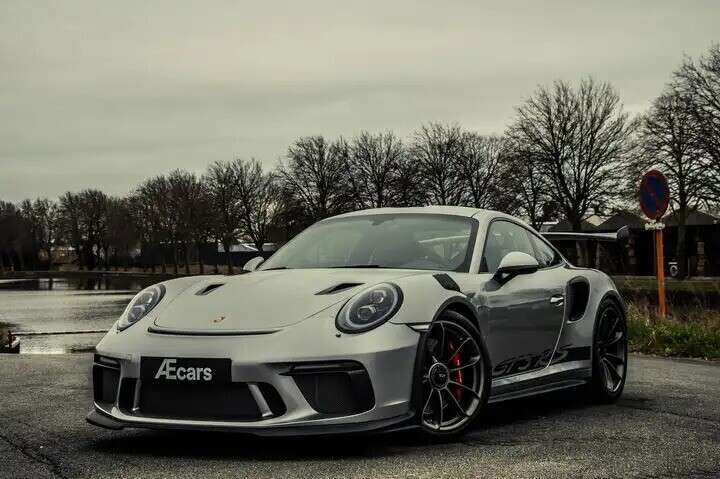 porsche-911-9912-gt3-rs-clubsport-carbon-akrapovic-big-2