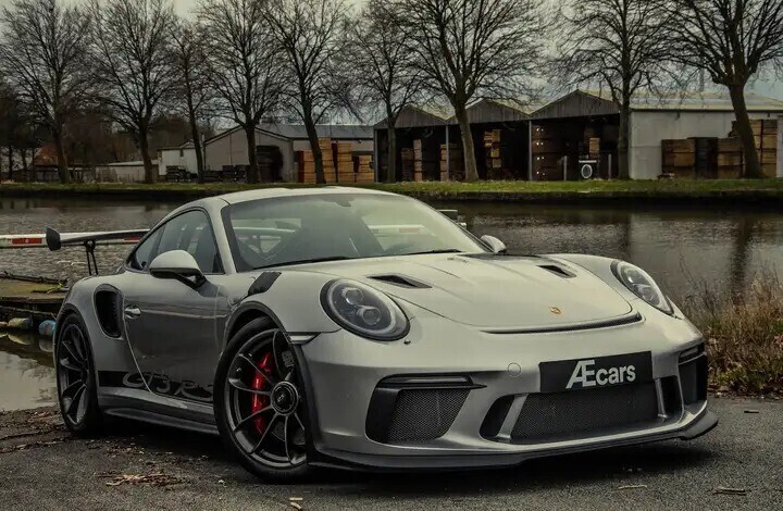 porsche-911-9912-gt3-rs-clubsport-carbon-akrapovic-big-1