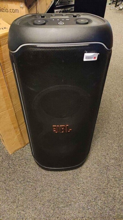 b-party-box-ultimate-jbl-big-0