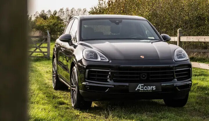 porsche-cayenne-30t-pano-bose-28674-km-belgian-big-4