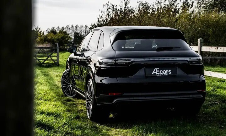 porsche-cayenne-30t-pano-bose-28674-km-belgian-big-3