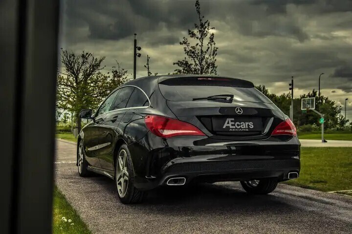 mercedes-benz-cla-220-d-7g-dct-shooting-brake-amg-pack-big-3