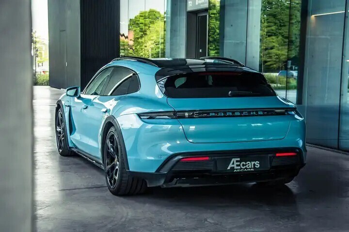 porsche-taycan-4-cross-turismo-frozen-blue-1-owner-bel-big-3