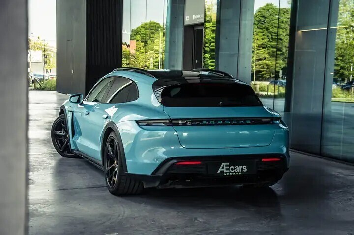 porsche-taycan-4-cross-turismo-frozen-blue-1-owner-bel-big-0